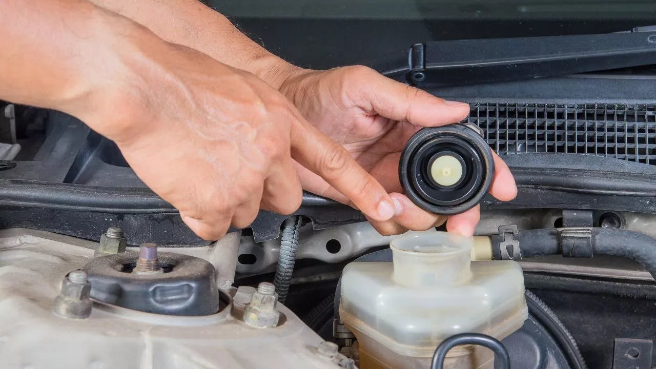 Solving Alternator Issues in Your Jeep: Diagnosis and Replacement Tips